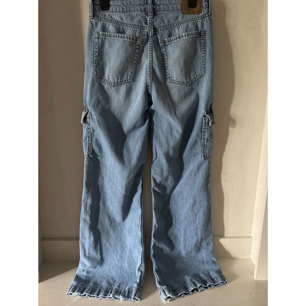 Aéropostale High Rise Wide Leg Cargo Jeans